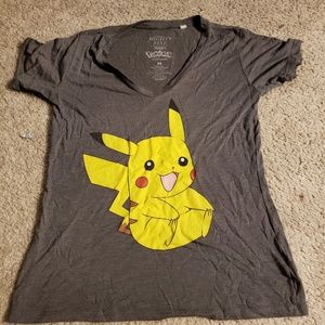 Pikachu tee